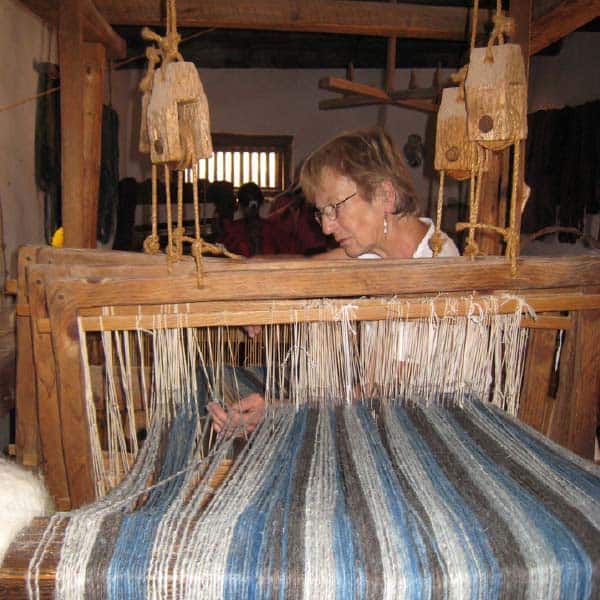 Talleres de Hilar y Tejer, Weaving and Spinning Rooms